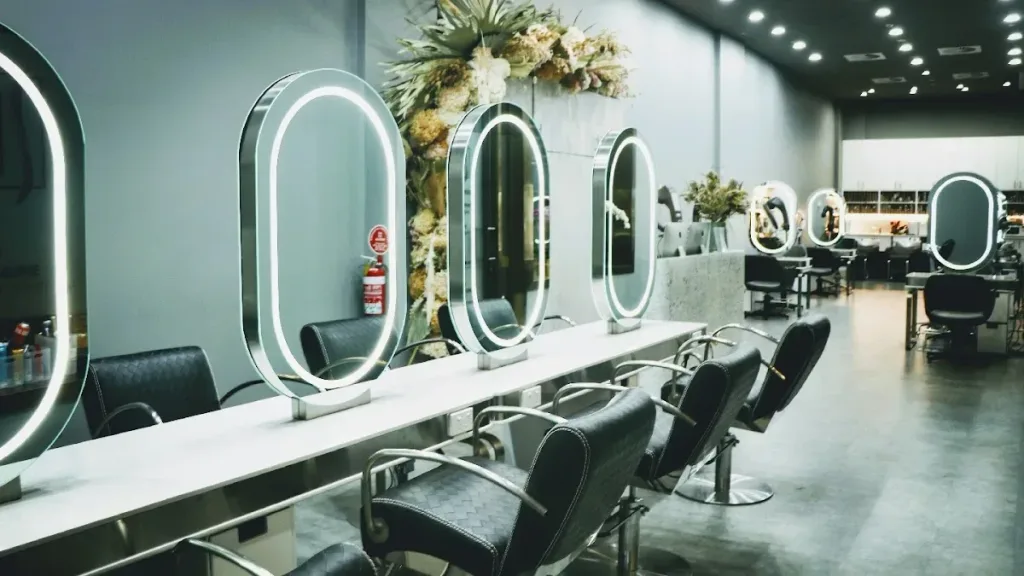 Kis Hair On Spencer — Hair salon in Melbourne